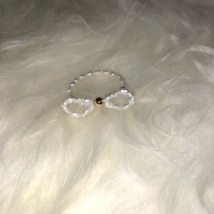 Super mini fresh pearl bow ring 6